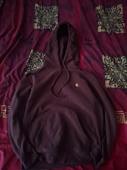 Кофта carhartt коричневого цвета