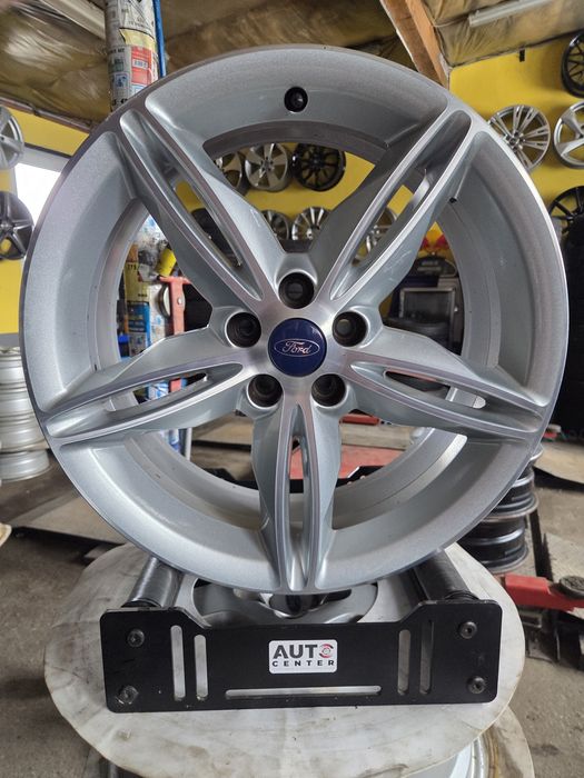 Felgi Aluminiowe 5x108 8Jx19 ET 52,5 Ford Mondeo S-Max Kuga Edge