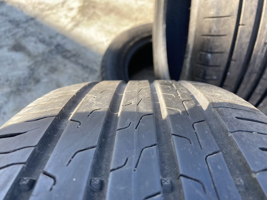 215/60r17 Continental