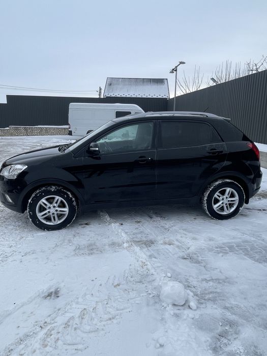 Сангйонг корандо 2012 р