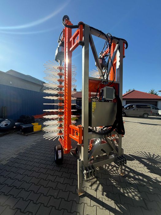 Otrząsarka do jabłek Saturn, Kombajn do jabłek Dom-Wid Agromachines