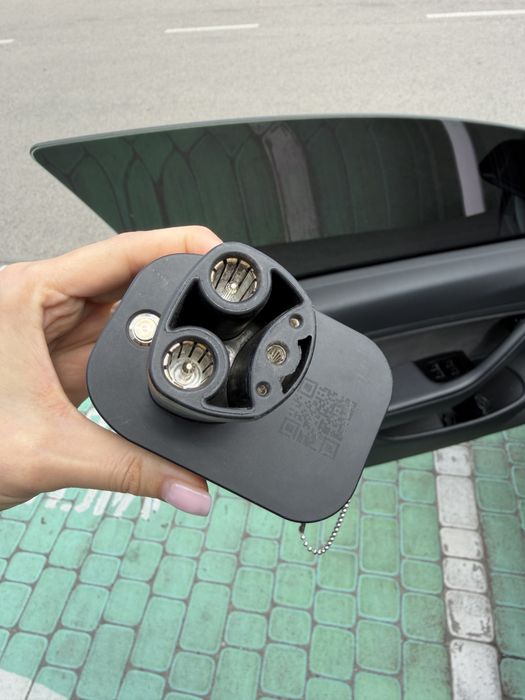 Перехідник CCS на Tesla