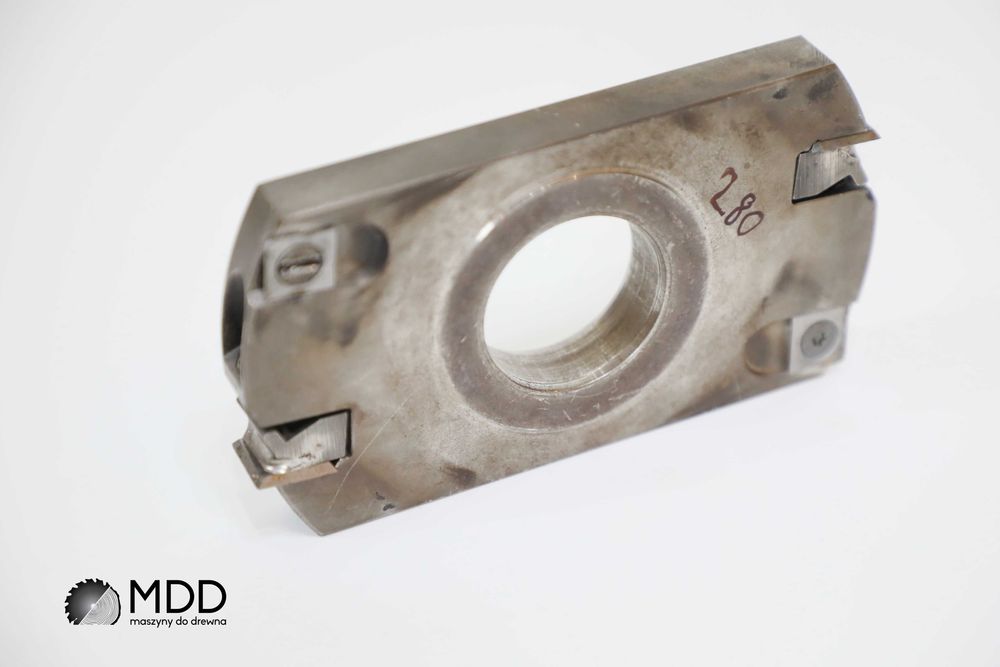 A280. Podcinak WEINIG 140x16x40