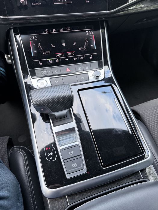 Audi Q8 2019 VIN WAUZZZF16KD045597 фото оголошення 15 з 22
