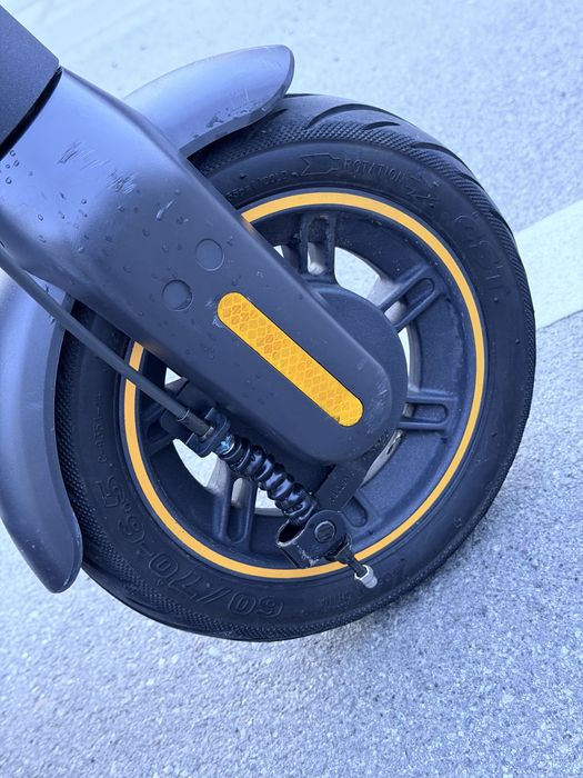 Електросамокат Segway Ninebot KickScooter MAX G30P  30км/год