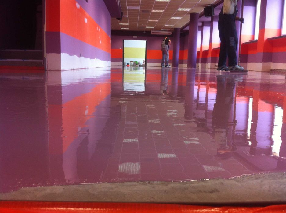 posadzki przemysłowe, żywiczne, antyelektrostatyczne naprawy