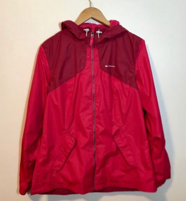 Жіноча куртка QUECHUA