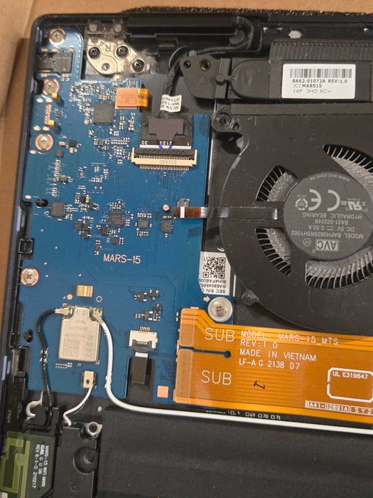 Laptop Samsung Book3 Pro 360 16 cali USZKODZONY