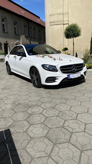 Auto do ślubu, Mercedes E klasa W213 AMG