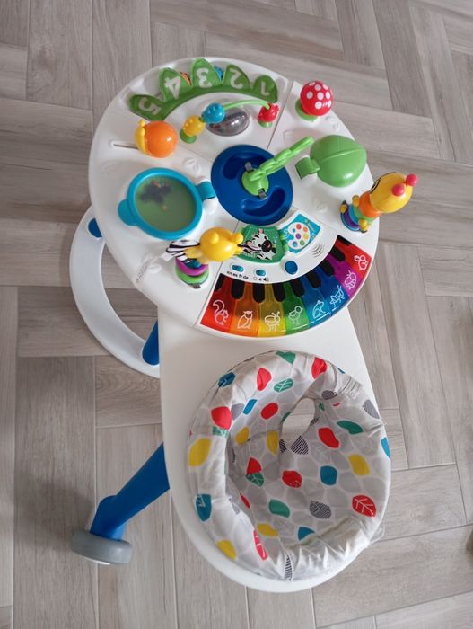 Baby Einstein Stolik małego odkrywcy 4w1