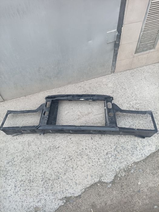 Панель передня ВАЗ 2104-05