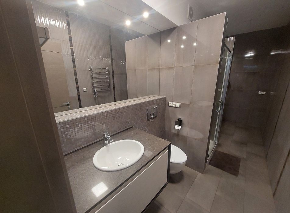 3-к(3 спальни),новострой,ГАЗ,м.Ярослава Мудрого 2 мин