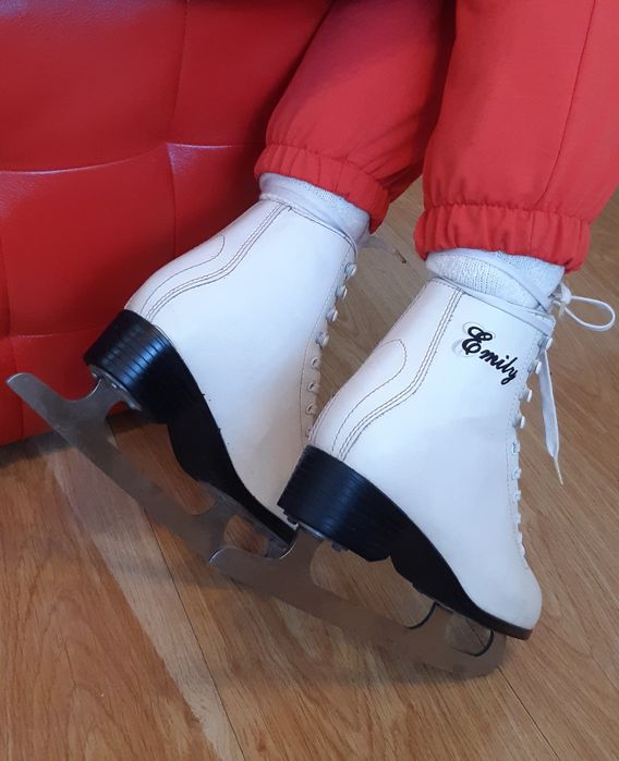 КОВЗАНИ  Шкіряні -жіночі ! 36-37 розмір.