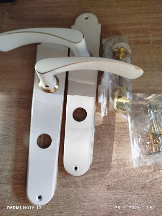 Klamka WC 72 mm nowa