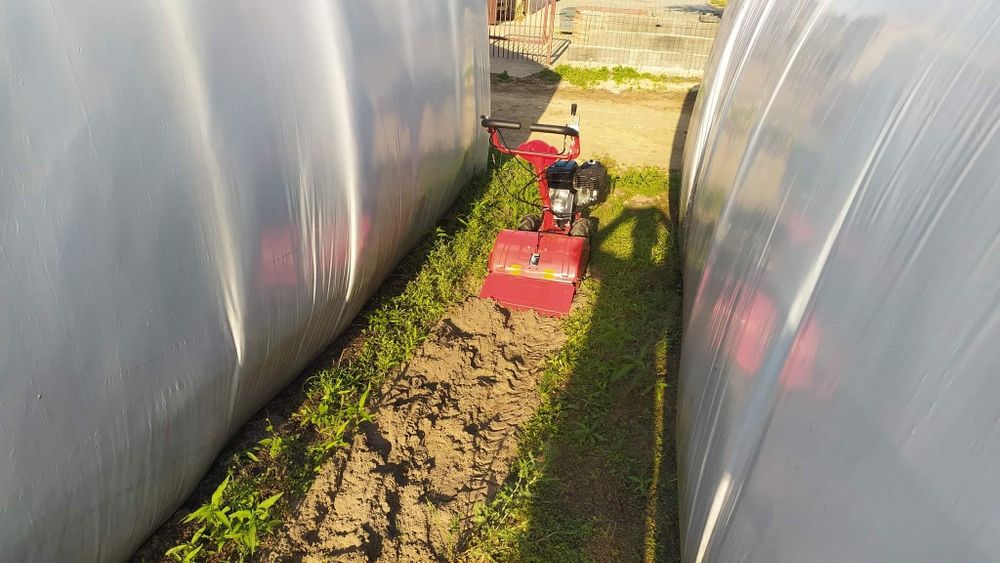 Usługi glebogryzarką, niwelacja terenu, usługi ogrodnicze