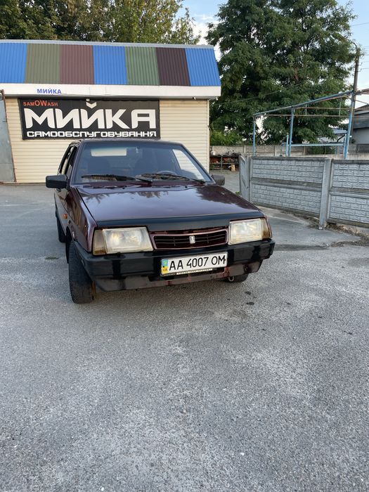 Продам ваз 2109.