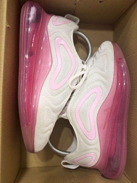 Кросівки Nike Air Max 720 38.5 (24.5 см)
