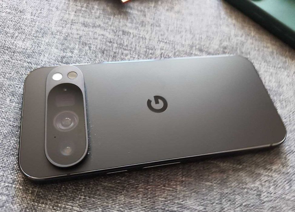 Google Pixel 9 Pro Black/128GB телефон (Never Lock)