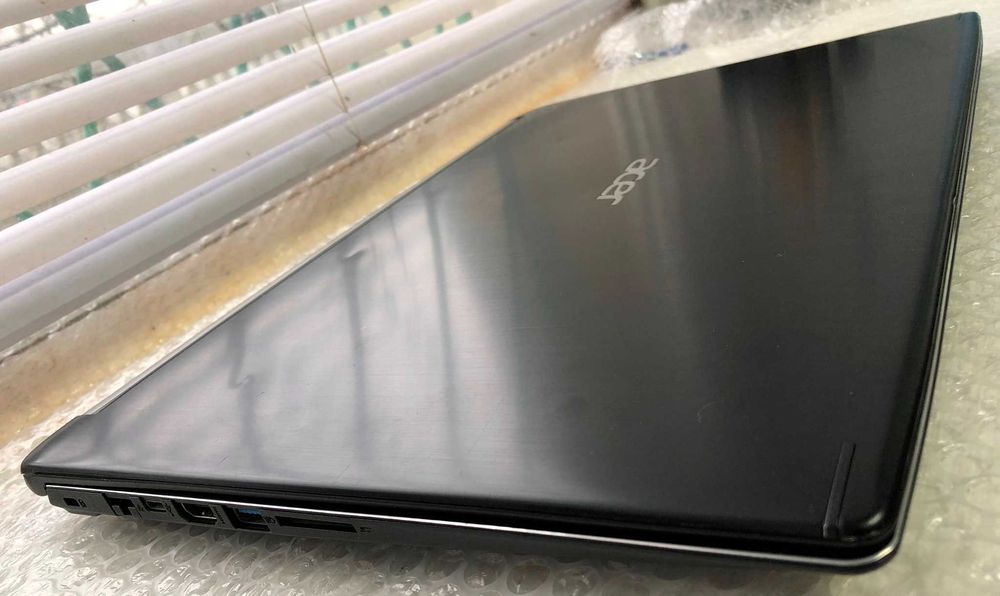 ІГРОВИЙ Acer A715-71G 15.6" i5-7300HQ GTX1050 2Gb DDR 16Gb SSD512 bat≈4г