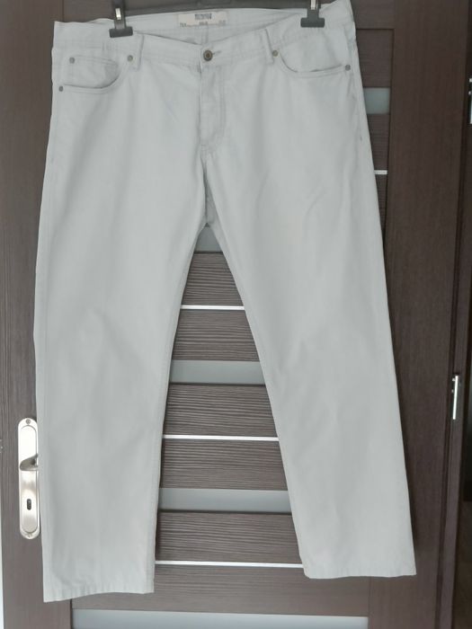 Szare spodnie męskie rozmiar 50