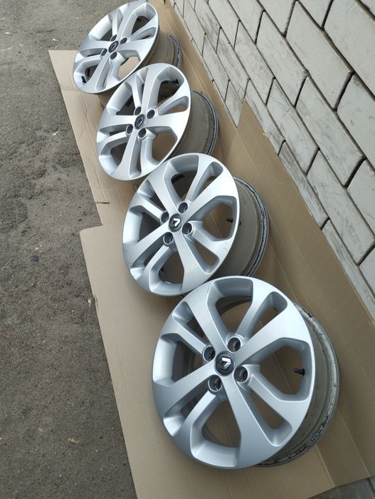 R16 4 100 диски  Renault  original.