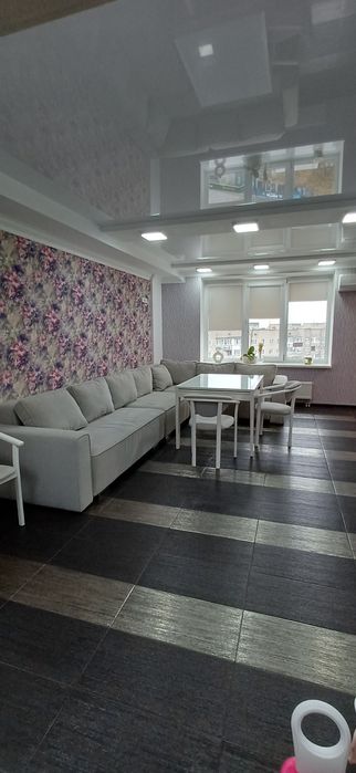 Продам 4кімнатну квартиру 175кв.м.Центр. Власник