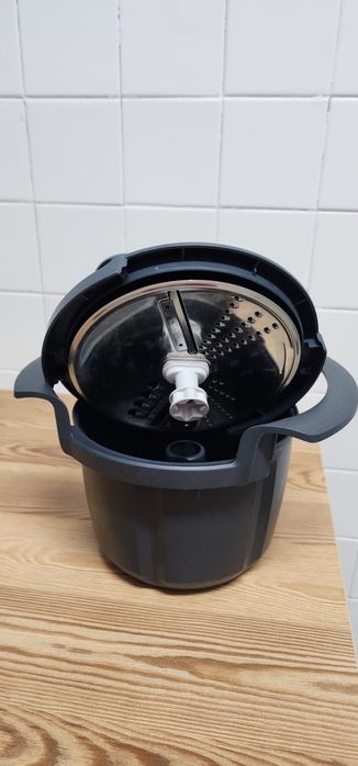 Bimby TM6 com dois copos