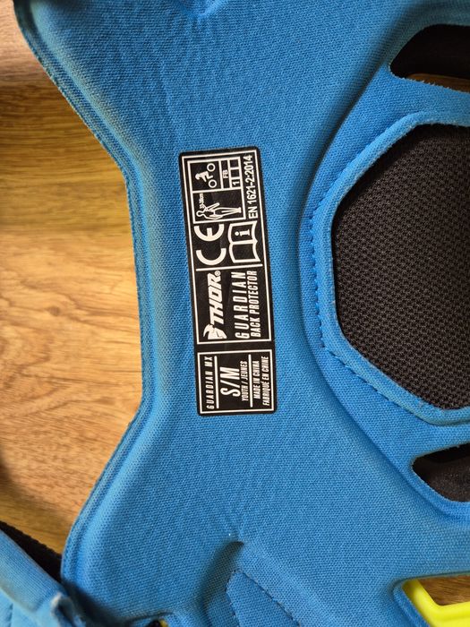 Продам мото черепаху Thor Guardian MX.