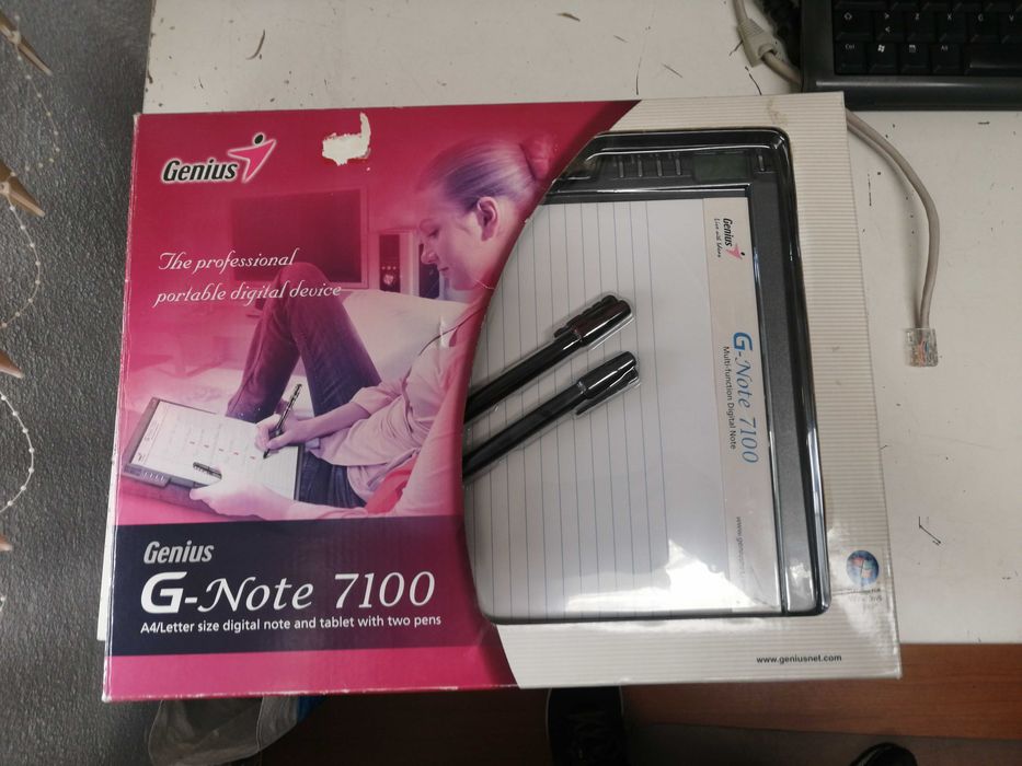 Mesa digitalizadora Genius G-Note 7100