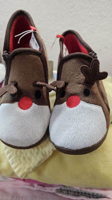 Pantufas Novas Criança