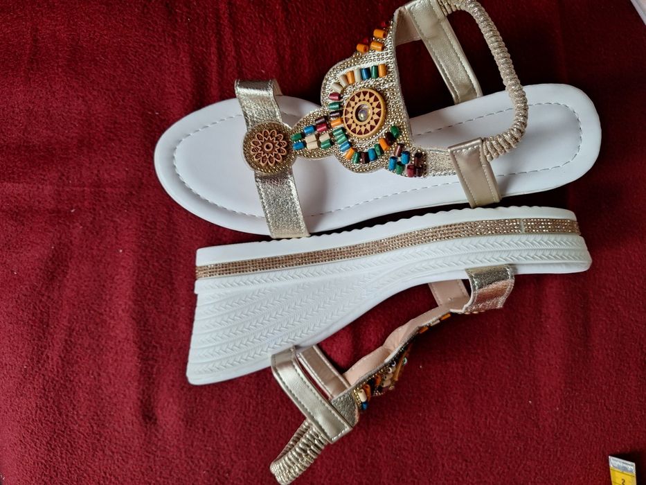 Śliczne,eleganckie sandały damskie 43 ,wkładka 27,5cm