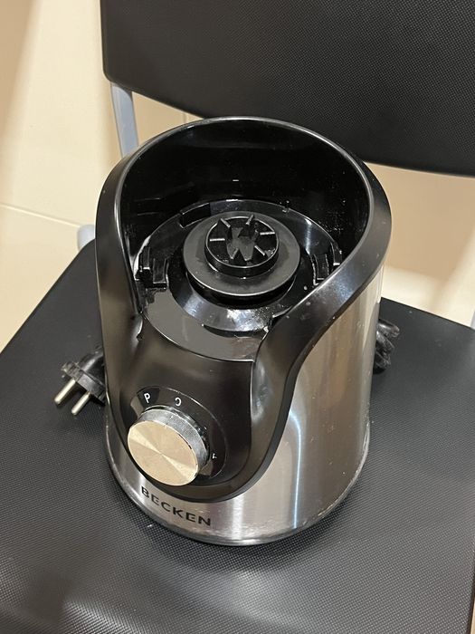 Liquidificadora Becker BTB2312