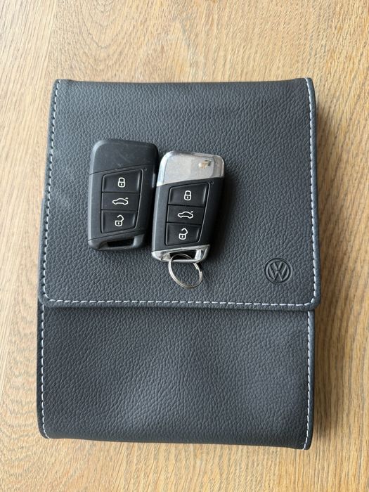**Volkswagen Passat Automático**