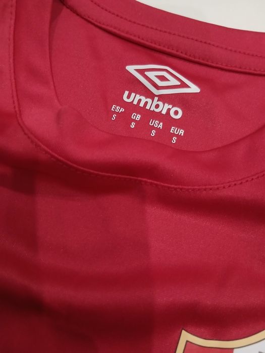 Camisa do Estrela da Amadora Tamanho S
