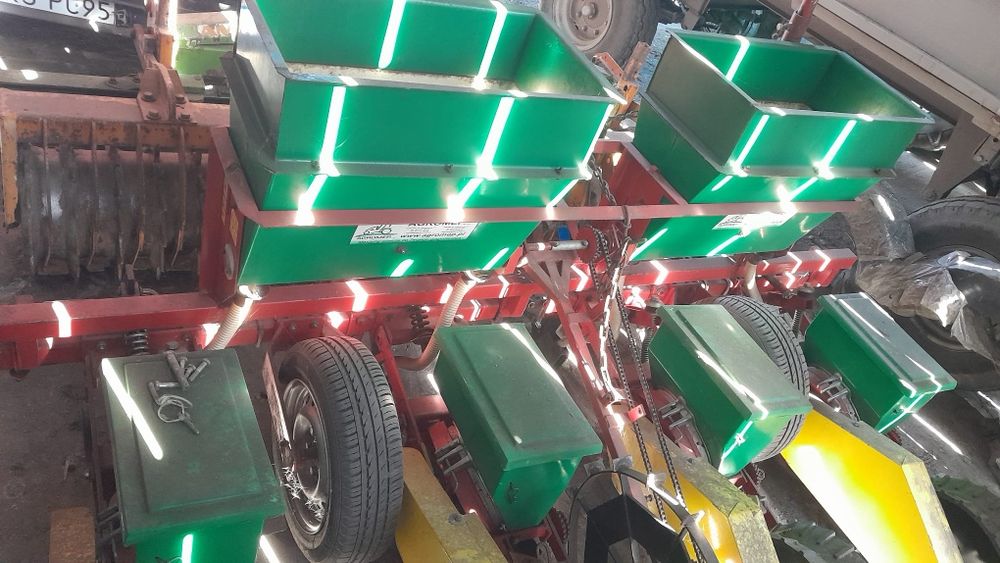 Siewnik do kukurydzy Meprozet