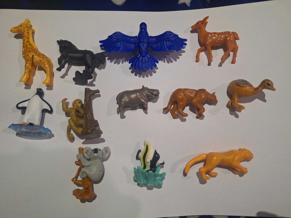 Продаж та обмін фігурок Kinder Joy Minecraft Кіндер Джой Майнкрафт, Kinder Natoons, динозаври, та Щеняцій патруль
