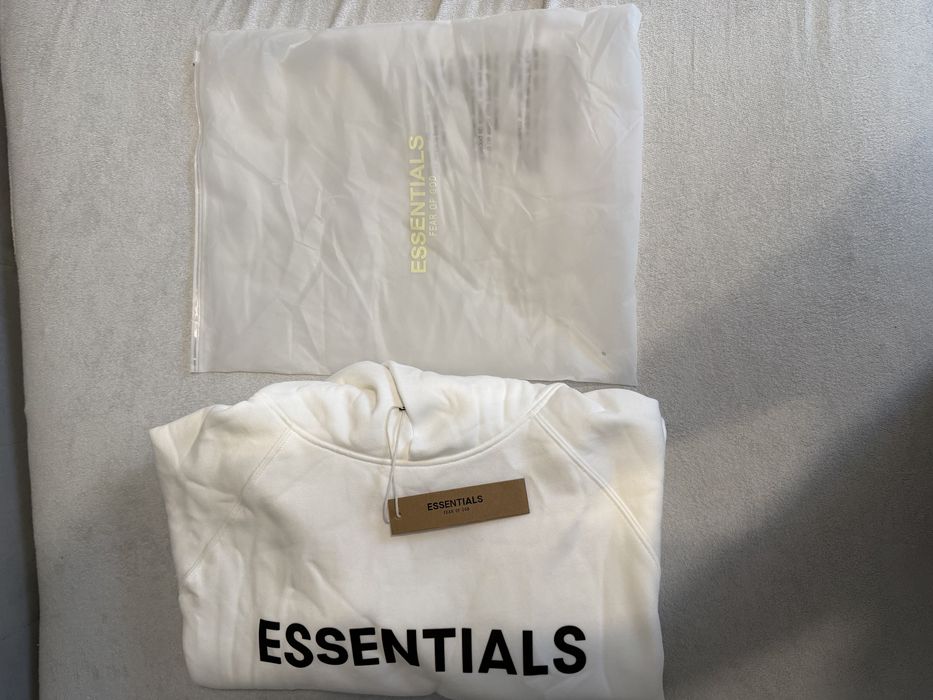 Bluza Essentials biała