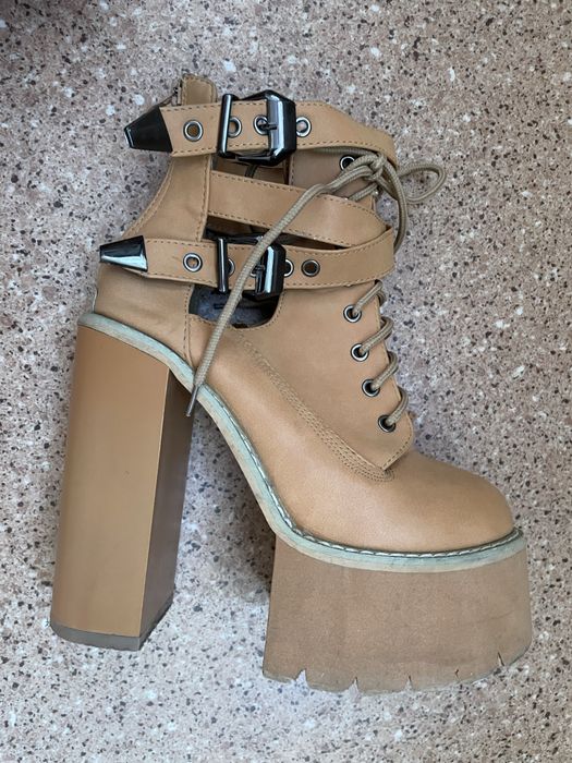 Ботильоны на каблуке на платформе