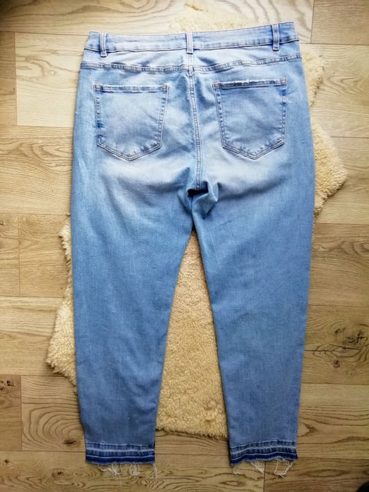 Jasne jeansy zwężane nogawki Denim Reserved 42 L XL