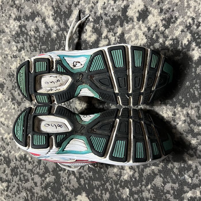 Продаю кросівки Puma Defendor