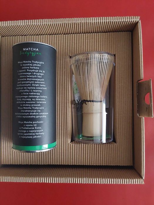 Zestaw BIO MATCHA Codzienna 30 g + miotełka chasen bambusowa Moya