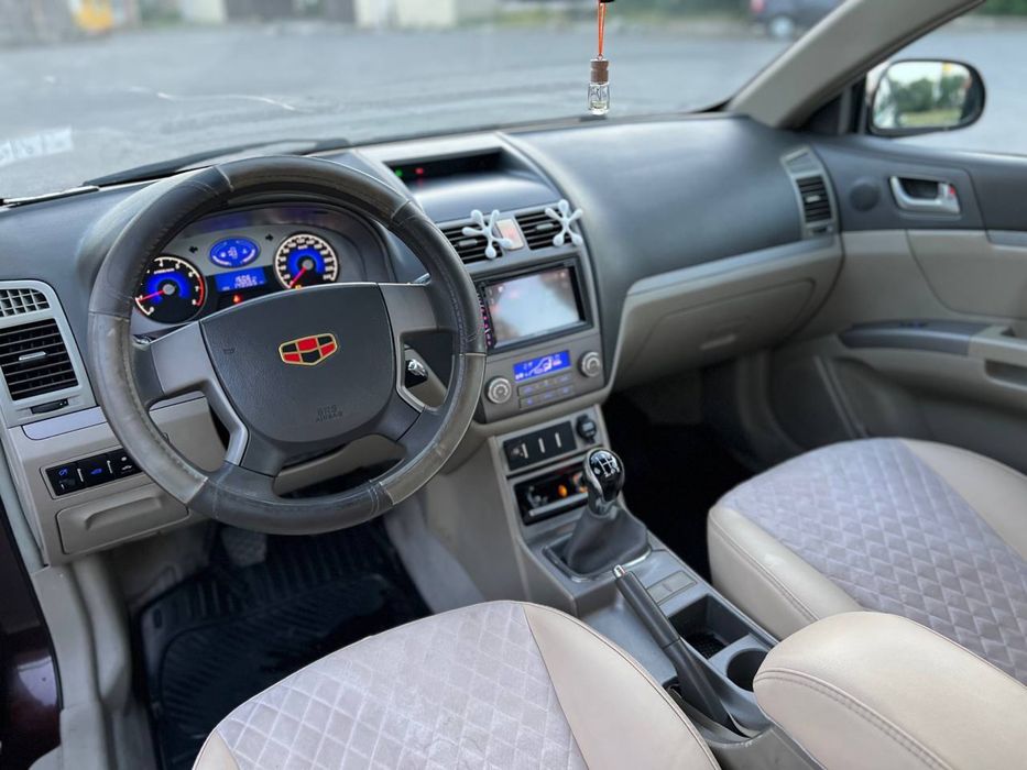 Geely Emgrand EC 7