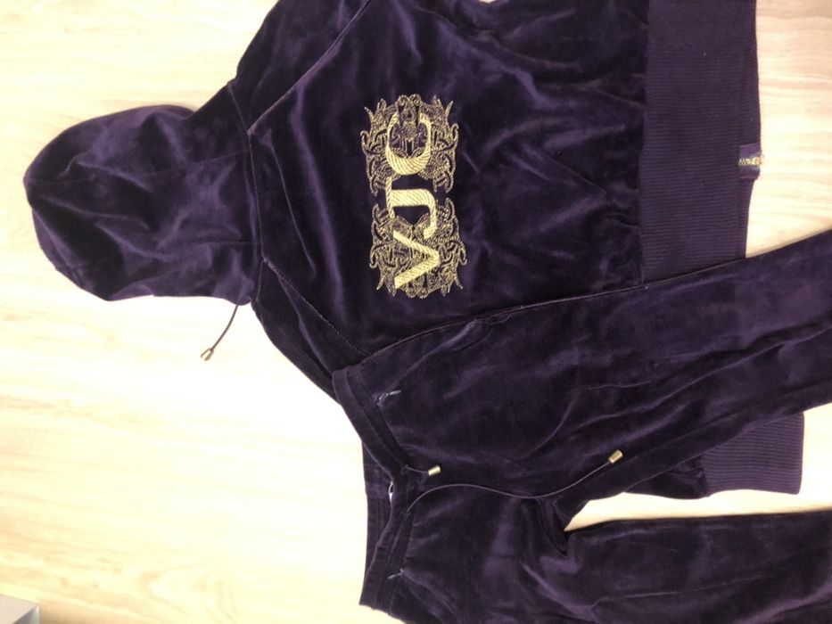 Dres damski Versace VJC xs 34 śliwkowy jak nowy bluza spodnie