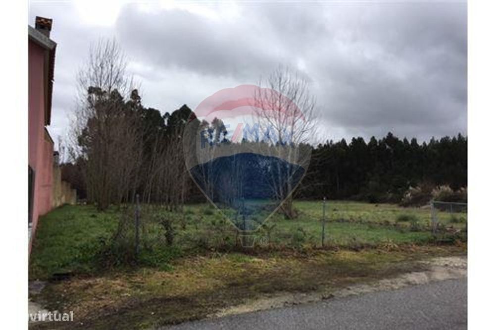 Excelente Terreno para construção de uma moradia.