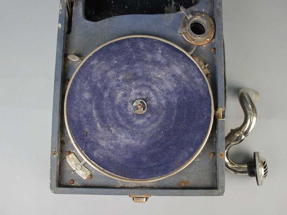 Реставрація патефонів