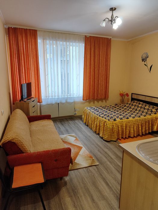 Квартира подобово в центрі на Пушкіна біля Лесі