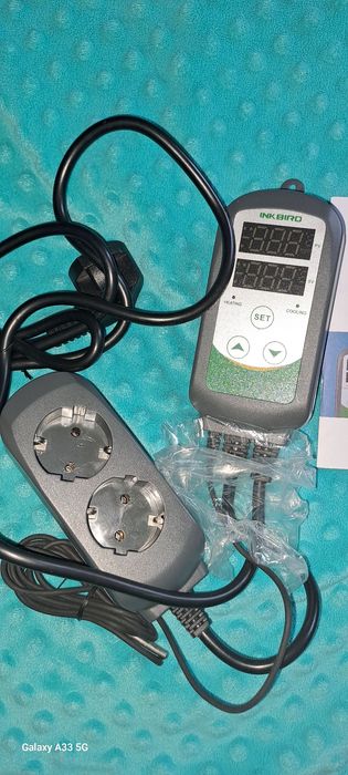 Regulator temperatury