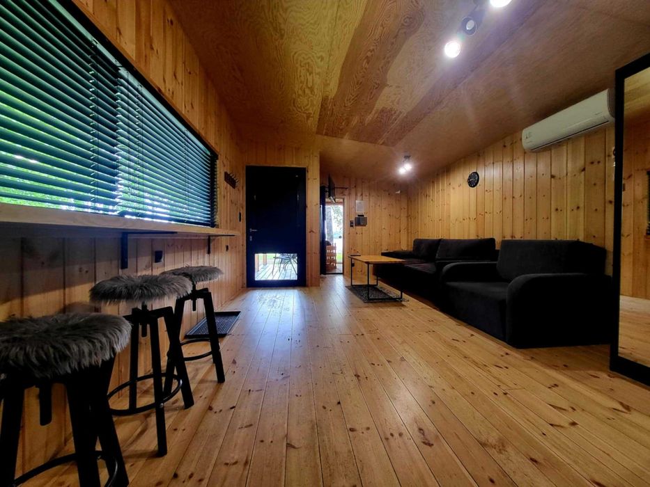 Domek z sauną nad jeziorem