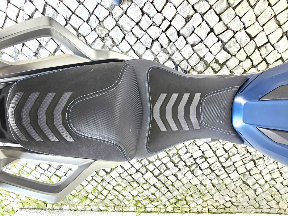 Honda NC 750 X DCT com Extras, apenas 5.930 kms com 18 meses garantia