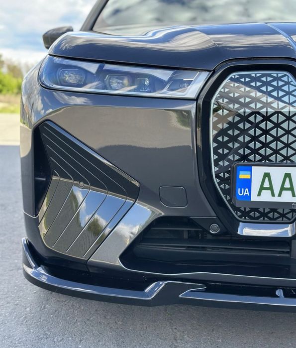 BMW ix40 на гарантії